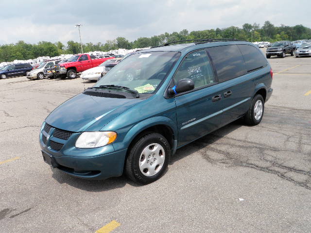 2001 DODGE CARAVAN GRAND SE