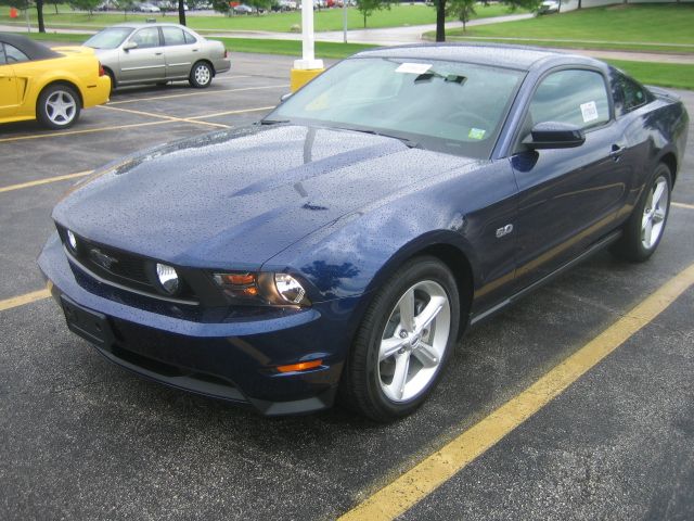 2011 Ford Mustang GT Premium