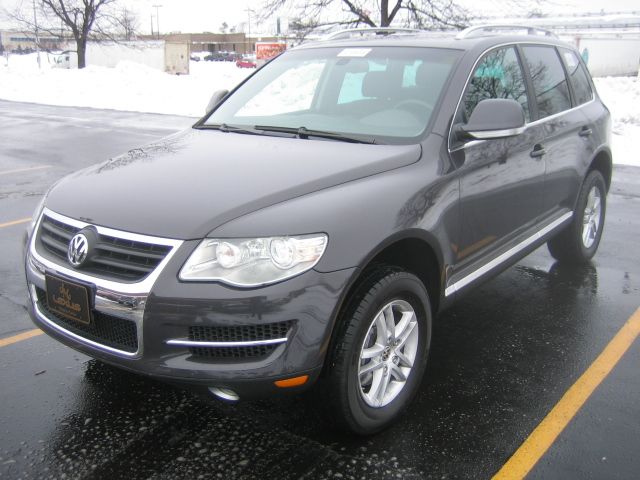 2008 Volkswagen Touareg V6 AWD Navi