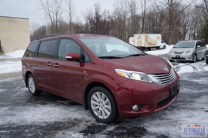 2017 Toyota Sienna LTD Premium AWD